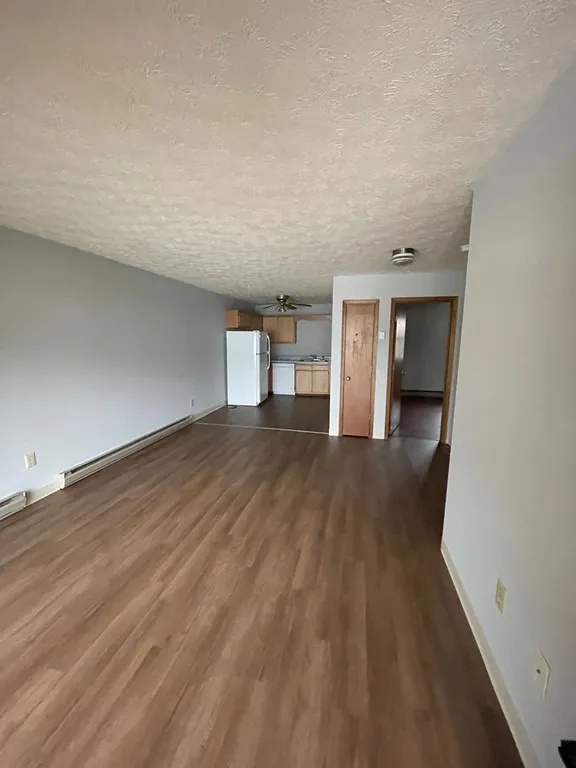 407 West Main Street - 109